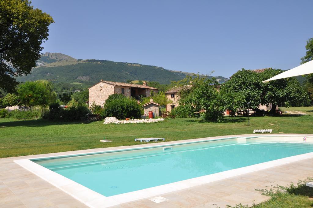 Antica Dimora Pension Sarnano Buitenkant foto
