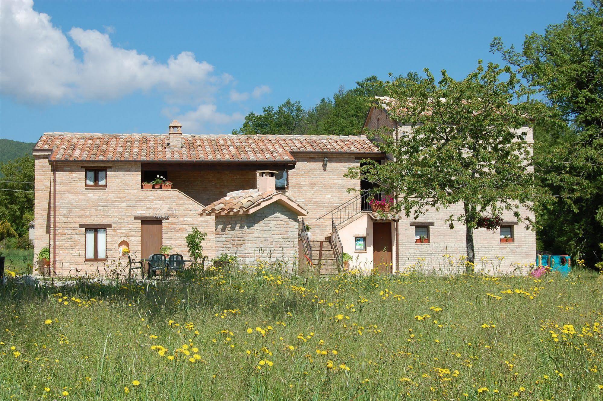 Antica Dimora Pension Sarnano Buitenkant foto