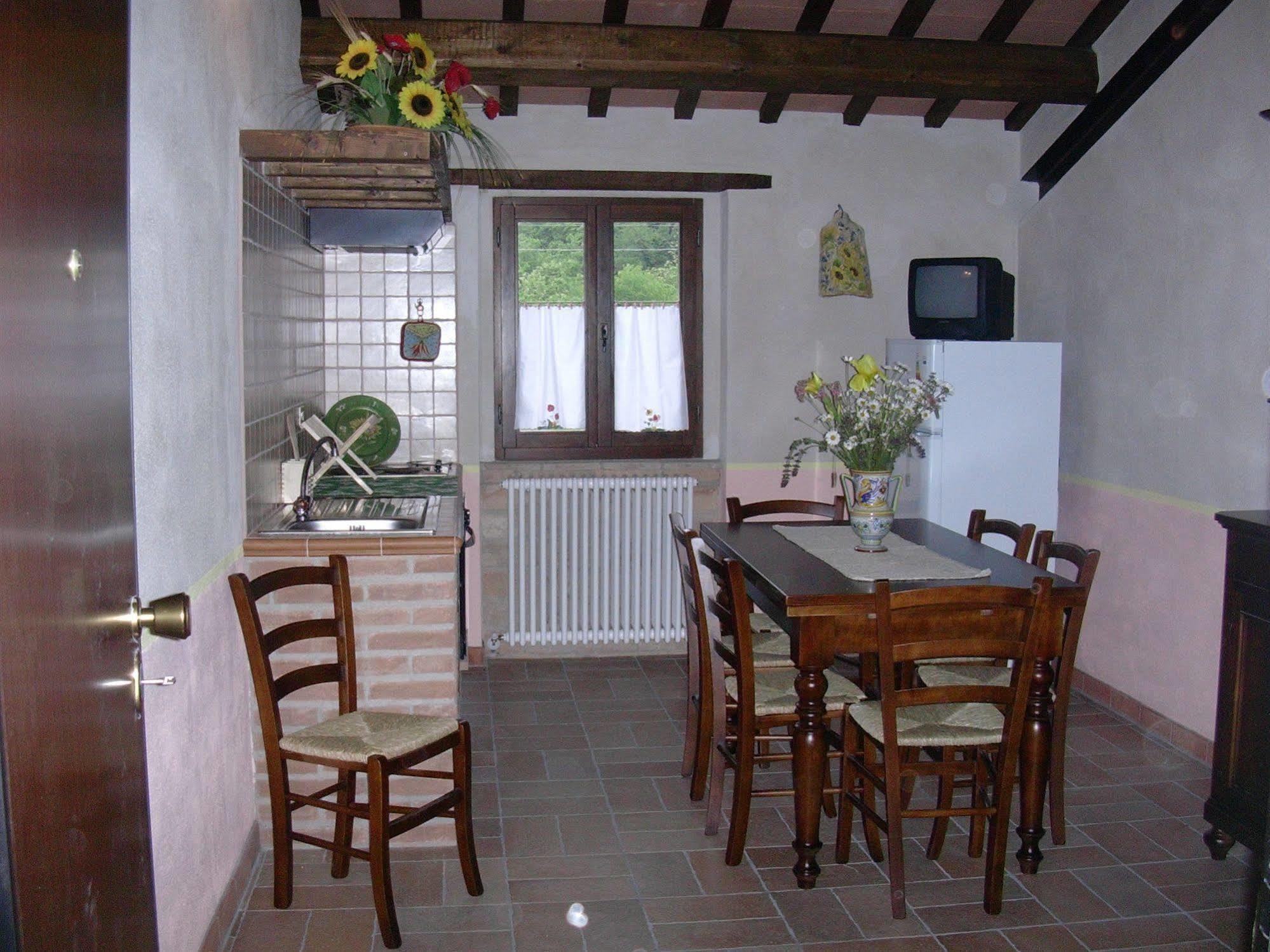 Antica Dimora Pension Sarnano Buitenkant foto