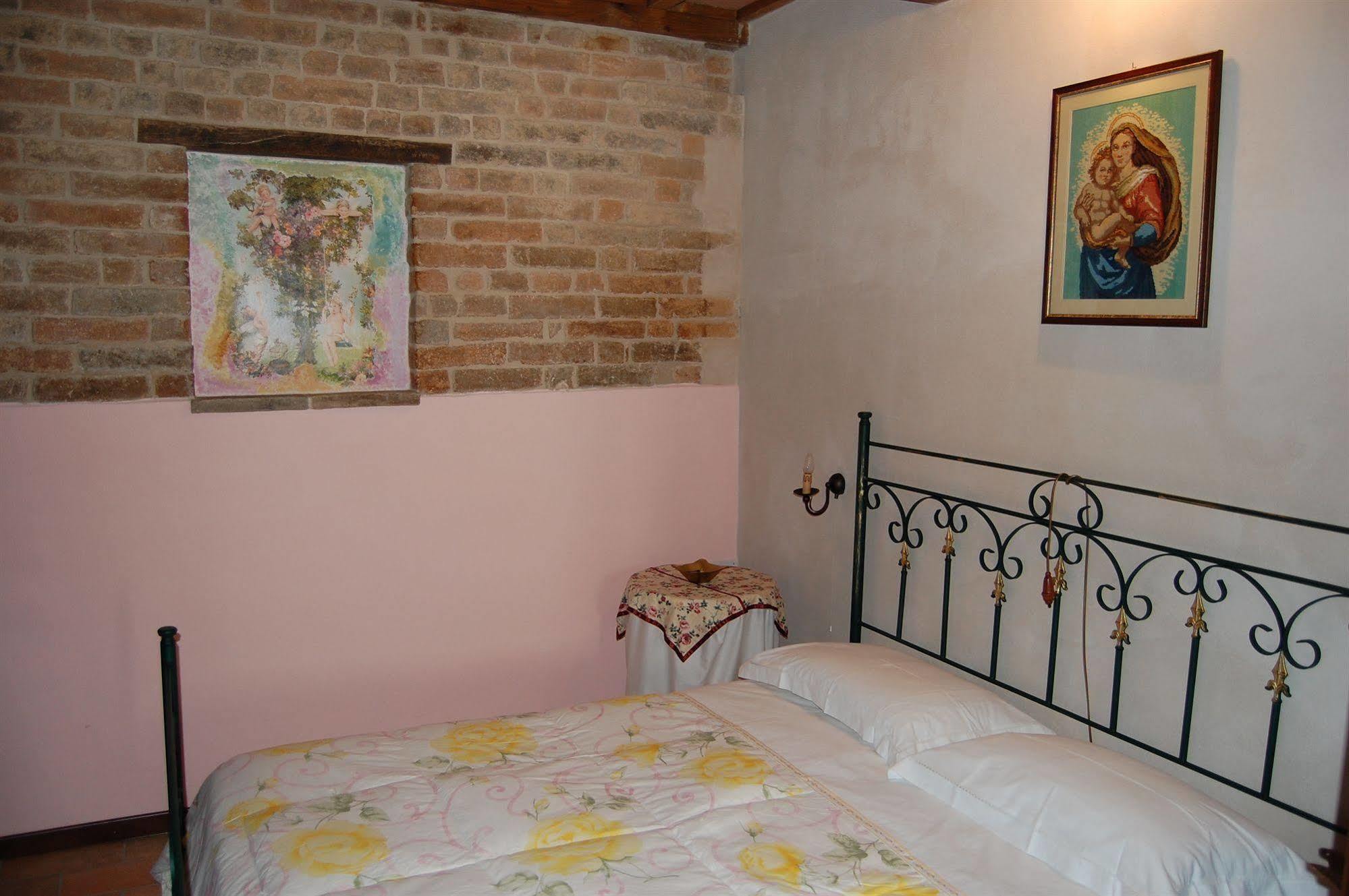 Antica Dimora Pension Sarnano Buitenkant foto